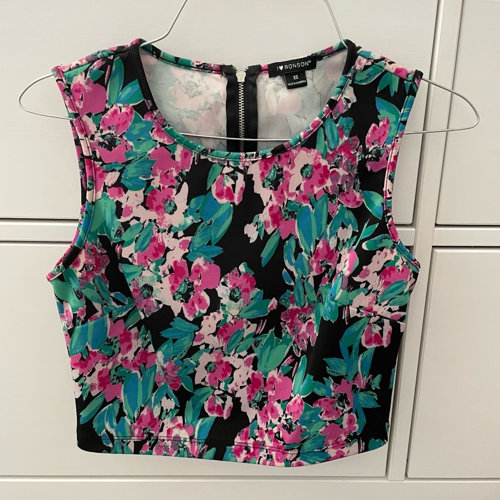 I love Ronson crop top